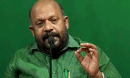'തൃശൂർ മേയർ പിന്നിൽനിന്ന് കുത്തി', കരുവന്നൂര്‍ ബാങ്കിലെ പ്രശ്നം നേരത്തെ പരിഹരിക്കേണ്ടതായിരുന്നു: വി.എസ് സുനില്‍കുമാര്‍

