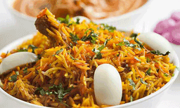 ചരിത്രത്തില്‍ ആദ്യം​ ; കലാമണ്ഡലത്തില്‍ നോണ്‍ വെജ് എത്തി , തുടക്കം ചിക്കന്‍ ബിരിയാണിയില്‍