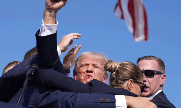 ഡോണാള്‍ഡ് ട്രംപിന് നേരെ വെടിവയ്പ്; അക്രമി കൊല്ലപ്പെട്ടതായി റിപ്പോര്‍ട്ട്‌
