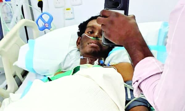 ചികിത്സയുടെ കടംവീട്ടാന്‍ വിദേശത്ത് പോയി ; രോഗം മൂര്‍ച്ഛിച്ച് സൗദിയില്‍ മരണത്തോടു മല്ലിട്ട് രഞ്ജു ; നാട്ടിലെത്തിക്കാന്‍ വേണ്ടത് 18 ലക്ഷം ; അച്ഛനെത്തുന്നതു കാത്തു ഗോപീകൃഷ്ണന്‍ 