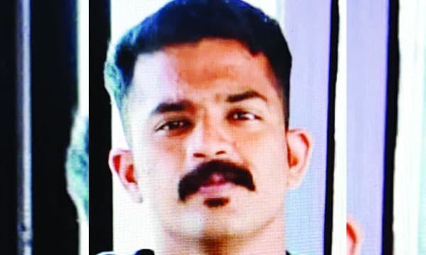 ഡക്കില്‍ വിഷ്ണുവിന്റെ ചെരുപ്പുകള്‍ കണ്ടെത്തി ക്യാബിനില്‍ നിന്നും ഫോണും ; ഒഡീഷയില്‍നിന്ന് ചൈനയിലേക്ക് ചരക്കുമായി പോയ കപ്പലില്‍നിന്നും മലയാളി യുവാവിനെ കാണാതായി