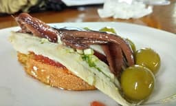 

ലോകത്തിലെ ഏറ്റവും മോശം ഭക്ഷണ വിഭവം: പട്ടികയില്‍ ഒന്നാമതെത്തി മത്തികൊണ്ടുള്ള ഈ വിഭവം 

