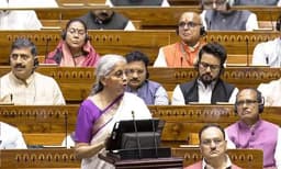 ആദായനികുതി ഇളവിന് പുതിയ സ്‌കീം ; ഇളവ് പരിധി 3 ലക്ഷം വരെ ; സ്റ്റാന്‍ഡേര്‍ഡ് ഡിഡക്ഷന്‍ 75,000 ആക്കി