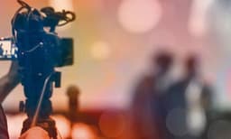 സീരിയല്‍ ലൊക്കേഷനില്‍ നടിമാരുടെ മൂപ്പിളമ തര്‍ക്കം ; വഴക്ക് എല്ലാ പരിധിയും വിട്ട് അടിപിടിയുടെ വക്കിലായി ; പ്രശ്‌നത്തിലെ കേന്ദ്രബിന്ദു സൂപ്പര്‍ഹിറ്റ് മോഹന്‍ലാല്‍ ചിത്രത്തിലെ നായിക