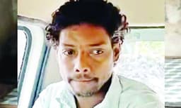 മദ്യപിച്ചെത്തിയ മകന്‍ അക്രമാസക്തനായി; പക്ഷാഘാതം ബാധിച്ച് നാലുവര്‍ഷമായി കിടപ്പിലായ പിതാവിനെ മര്‍ദിച്ചു ; അതിന് ശേഷം നിലത്തേക്ക് വലിച്ചെറിഞ്ഞു കൊലപ്പെടുത്തി  