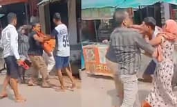 ആഹാ.. അപ്പോള്‍ ഇതാണ് ചെരുപ്പ് യുദ്ധം: റോഡില്‍ യുവാക്കളുടെ പൊരിഞ്ഞ തല്ല്:  വീഡിയോ കണ്ട് പൊട്ടിച്ചിരിച്ച് നെറ്റീസണ്‍സ്
