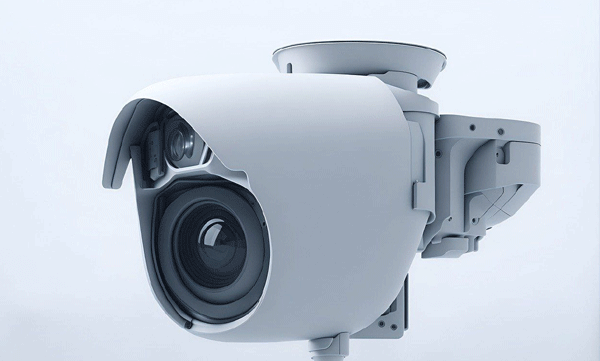 മാതാപിതാക്കള്‍ കിടപ്പ് മുറിയില്‍ ഒളിക്യാമറ വച്ചു; പോലീസില്‍ പരാതി നല്‍കി 20 കാരി
