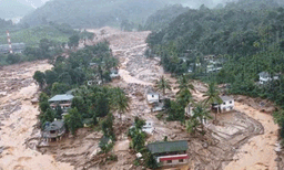 വയനാട് ഉരുൾ പൊട്ടല്‍; പരപ്പൻപാറയിൽ നിന്നും മൃതദേഹ ഭാഗങ്ങൾ കണ്ടെത്തി
