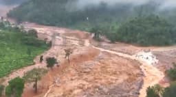 ദുരന്തം നടന്നിട്ട് രണ്ടാഴ്ച ; ചാലിയാര്‍ പുഴയില്‍ നിന്നും രണ്ടു ശരീരഭാഗങ്ങള്‍ കിട്ടി ; മുണ്ടക്കൈയ്യില്‍ നിന്നും മറ്റൊന്നും