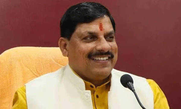 20 കോടി രൂപ വീതം കേരളത്തിനും ത്രിപുരയ്ക്കും  ധനസഹായം വാഗ്ദാനം ചെയ്ത് മധ്യപ്രദേശ് മുഖ്യമന്ത്രി
