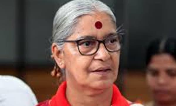  ''കോണ്‍ഗ്രസുകാര്‍ ചെയ്യുന്നത് സിപിഎമ്മുകാരും തുടരണമെന്നാണോ? മുകേഷ് ഒരുനിമിഷം പോലും തുടരരുത്''