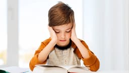 കുട്ടികള്‍ ടെക്‌സ്റ്റ് ബുക്ക് വായിക്കുമ്പോള്‍ അറിഞ്ഞിരിക്കേണ്ട നാല് സ്‌റ്റെപ്പുകള്‍