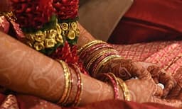 
യുവതി ആത്മഹത്യ ചെയ്യാന്‍ പോകുന്നുവെന്ന്  മെറ്റ എഐ: സന്ദേശം കിട്ടിയതും പാഞ്ഞെത്തി പോലീസ്: പിന്നാലെ ഭര്‍ത്താവ് അറസ്റ്റില്‍

