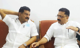 ചാവേറുകളാകാൻ തീരുമാനിച്ചവരെ അടക്കിനിർത്താനാവില്ല, ഉപ്പുതിന്നവരെ വെള്ളം കുടിപ്പിച്ചേ അടങ്ങൂ- ജലീൽ 