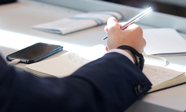 പരീക്ഷയിലും ഇനി എഐ: മൂല്യനിര്‍ണയം നടത്താന്‍  ആര്‍ട്ടിഫിഷ്യല്‍ ഇന്റലിജന്‍സ് 
