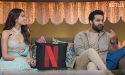 ‘‘എനിക്ക് ഒരു ഭക്ഷണവും ജാഹ്നവി കൊണ്ടു തന്നിട്ടില്ല, ഒരു റെസ്റ്റോറന്റില്‍ നിന്നുപോലും ഓര്‍ഡര്‍ ചെയ്തിട്ടില്ല...’’ ജാഹ്നവിയ്ക്കെതിരെ പരാതിയുമായി ജൂനിയര്‍ എന്‍ടിആര്‍