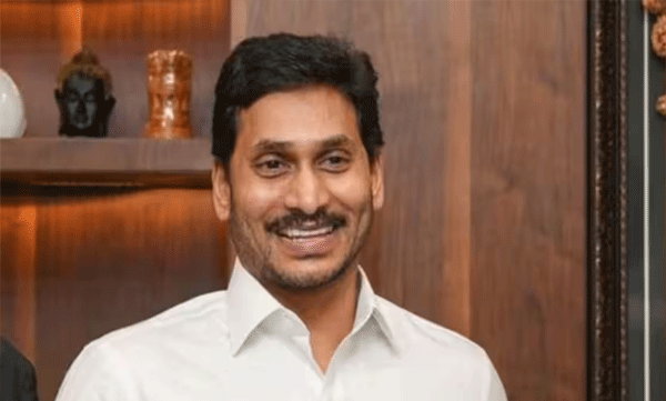 ക്ഷേത്ര സന്ദർശനം രാഷ്ട്രീയവത്കരിക്കാൻ സർക്കാർ ശ്രമം; നാളത്തെ ക്ഷേത്രദർശനം ഉപേക്ഷിച്ചതായി ജ​ഗൻ മോഹൻ റെഡ്ഡി