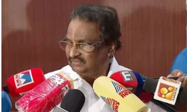 അന്‍വര്‍ തീക്കൊള്ളികൊണ്ട് തല ചൊറിയുകയാണ് ; പിണറായിയെ തകര്‍ക്കാനുള്ള ഗൂഡാലോചനയെന്ന് എ.കെ. ബാലന്‍