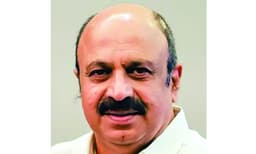 ലൈംഗികാപവാദക്കേസ് : നടന്‍ സിദ്ദിഖിന് ഇടക്കാല ജാമ്യം ; രണ്ടാഴ്ചത്തേക്ക് അറസ്റ്റ് തടഞ്ഞു