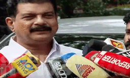 എസ്എഫ്ഐഒ അന്വേഷണം നാടകം; എഡിജിപിക്കെതിരെ നടപടി വൈകിയത് വീണ വിജയനെ സംരക്ഷിക്കാൻ: പി വി അന്‍വര്‍