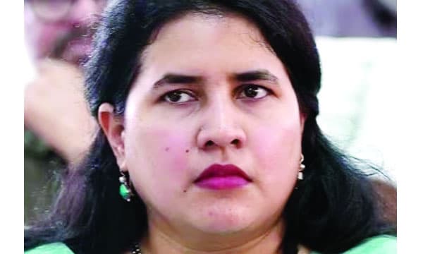 മുഖ്യമന്ത്രിയുടെ മകളുടെ മൊഴിയെടുപ്പ് ; രാഷ്ട്രീയചര്‍ച്ച 'ടൈമിംഗി'നെ ചൊല്ലി, പ്രചരണം ചൂടാകുമ്പോള്‍ കേസ് ചര്‍ച്ചയാകും