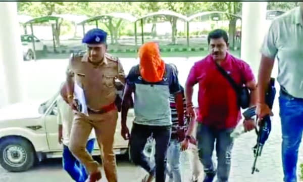 ബോളിവുഡ് സൂപ്പര്‍താരം സല്‍മാന്‍ ഖാനെ വധിക്കാന്‍ പദ്ധതി ; ലോറന്‍സ് ബിഷ്‌ണോയ് സംഘാംഗത്തെ മുംബൈ പോലീസ് തന്ത്രപരമായി 'ഹണി ട്രാപ്പി'ല്‍ കുടുക്കി പിടികൂടി