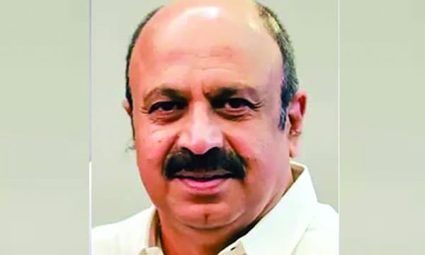 ''സ്ത്രീകളോടു അപമര്യാദയായി പെരുമാറുന്നവരുടെ ചെപ്പക്കുറ്റിയ്ക്ക് അടിക്കണം'' സിദ്ദിഖ് അന്നു അഭിമുഖത്തില്‍ പറഞ്ഞത് ; പ്രതിക്ക് ഇരട്ട വ്യക്തിത്വമുണ്ടെന്നു ആരോപിച്ച പോലീസ് 