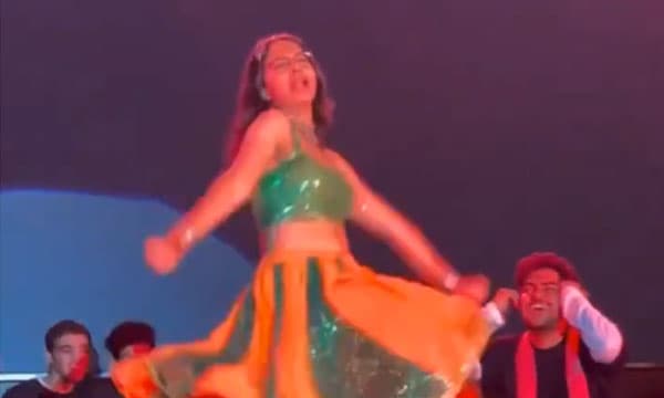 ബോംബെ ഐഐടിയിലെ വിദ്യാര്‍ത്ഥികളുടെ നൃത്തം അശ്‌ളീലമാണോ? സാമൂഹ്യമാധ്യമങ്ങളില്‍ ചൂടുപിടിച്ച ചര്‍ച്ച
