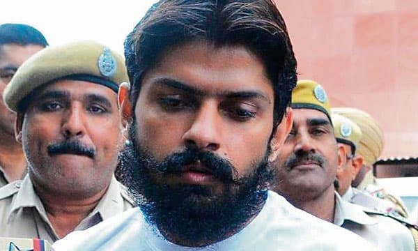 48 മണിക്കൂറിനിടെ നാലു സംസ്ഥാനങ്ങളില്‍ റെയ്ഡ് ; ലോറന്‍സ് ബിഷ്‌ണോയ് സംഘത്തിന്റെ ഏഴ് ഷൂട്ടര്‍മാര്‍ അറസ്റ്റില്‍ ;  ഒട്ടേറെപ്പേരെ വകവരുത്താനുള്ള ഹിറ്റ്‌ലിസ്റ്റും സംഘത്തിന് കിട്ടിയിരുന്നതായി പോലീസ്