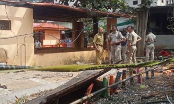 അപകടം നടന്നത് ​തൊട്ടുമുന്നില്‍ ; ഞെട്ടല്‍ ഇതുവരെ മാറിയിട്ടില്ല ; സ്ഫോടനം നേരിട്ട് കണ്ട അനിത റാണി  