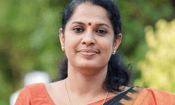 പി പി ദിവ്യ കീഴടങ്ങി ; പോലീസ് ചോദ്യം ചെയ്യുന്നു

