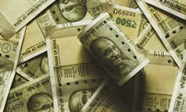 രൂപ വീണ്ടും സര്‍വകാല  റെക്കോര്‍ഡ് താഴ്ചയില്‍, ഓഹരി വിപണിയില്‍ കനത്ത ഇടിവ്‌