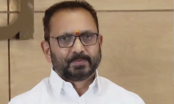 സിപിഎം നവീൻ ബാബുവിന്‍റെ കുടുംബത്തെ അപമാനിച്ചു, പ്രോസിക്യൂഷന്‍ പിപി ദിവ്യയെ സഹായിച്ചുവെന്ന് കെ സുരേന്ദ്രൻ