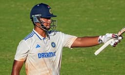 ആരാണ് വൈഭവ് സൂര്യവംശി? 13 കാരന്‍ ഐപിഎല്‍ ലേലപ്പട്ടികയിലെ ഏറ്റവും പ്രായം കുറഞ്ഞ കളിക്കാരന്‍