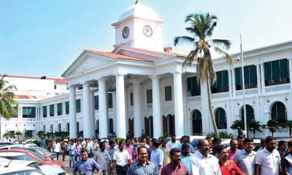 മോടി വേണ്ട, വാഹനം വാങ്ങേണ്ട ; ചെലവു ചുരുക്കണമെന്ന് വകുപ്പുകളോട് സര്‍ക്കാര്‍ ; കോവിഡ് കാലത്തെ നിയന്ത്രണങ്ങള്‍ തുടരും 