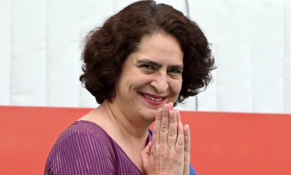 വയനാടിന് പ്രിയങ്കരിയായി പ്രിയങ്കാഗാന്ധി ; ലിഡ് അരലക്ഷം കടന്നും മുമ്പോട്ട്