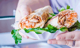 ഷവര്‍മ വില്‍ക്കുന്ന ഭക്ഷണശാലകളില്‍ കര്‍ശന പരിശോധന നടത്തണം; ഭക്ഷ്യസുരക്ഷാ മാനദണ്ഡങ്ങള്‍ പാലിക്കാത്ത ഭക്ഷണശാലകളുടെ ലൈസന്‍സ് റദ്ദാക്കണം; ഹൈക്കോടതി