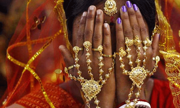 18 വയസ്സിനുമുന്‍പ് രാജ്യത്തെ അഞ്ചിലൊരു പെണ്‍കുട്ടി വിവാഹിതയാകുന്നു  ;  7 സംസ്ഥാനങ്ങളിൽ പ്രത്യേക ക്യാമ്പയിന്‍ 
