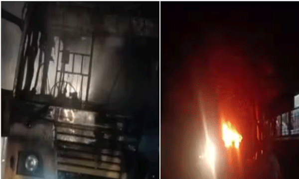 പമ്പ - നിലയ്ക്കൽ സർവീസിനിടെ ലോ ഫ്ലോർ ബസ് കത്തിയ സംഭവത്തിൽ കെഎസ്ആർടിസിയിൽ നടപടി, 4 ജീവനക്കാർക്ക് സസ്പെൻഷൻ