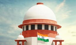 പള്ളിത്തര്‍ക്ക കേസ്: ആറു പള്ളികള്‍ ഓര്‍ത്തഡോക്‌സ് സഭയ്ക്ക് കൈമാറണമെന്ന് സുപ്രീംകോടതി