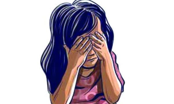 കിടക്കയില്‍ മൂത്രമൊഴിച്ചതിനു രണ്ടരവയസുകാരിയുടെ ജനനേന്ദ്രിയത്തില്‍ നുള്ളിപ്പരുക്കേല്‍പ്പിച്ചു ; മൂന്ന് ശിശുക്ഷേമസമിതി ആയമാര്‍ അറസ്റ്റില്‍, ഏഴ് താത്കാലികജീവനക്കാരെ ശിശുക്ഷേമസമിതി പിരിച്ചുവിട്ടു