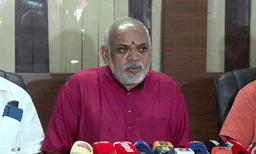 ആന എഴുന്നള്ളിപ്പ് നിയന്ത്രണം: തൃശ്ശൂർ പൂരം ഉപേക്ഷിക്കേണ്ടി വരുമെന്ന് ദേവസ്വങ്ങൾ; നിയമ നിർമ്മാണം നടത്തണം
