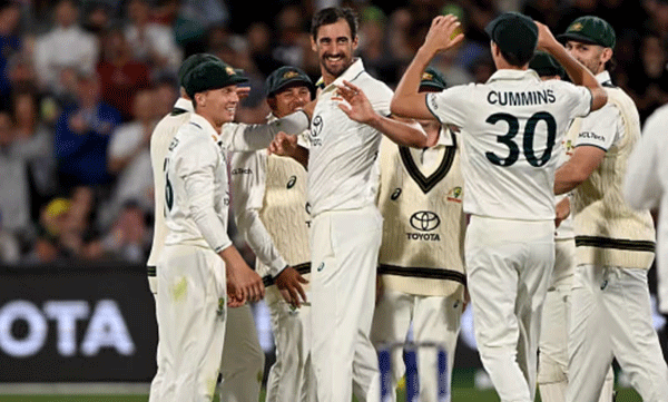 രണ്ടാം ടെസ്റ്റില്‍ കളി മറന്ന് ഇന്ത്യ, പാതി വിക്കറ്റുകളും വീണു; അഡലെയ്ഡില്‍ ആധിപത്യമുറപ്പിച്ച് ഓസീസ്