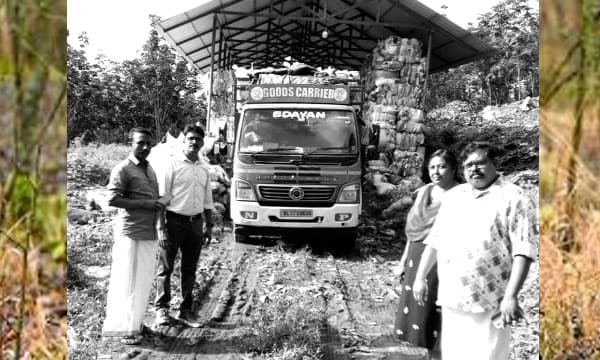 ധോലക്ക്, ചെണ്ട, മുത്തുമാല വില്‍പനക്കാരായ ഇതര സംസ്ഥാനക്കാരായ നാടോടികള്‍ താമസിച്ചിടത്ത് മലിനീകരണം: മുറികള്‍ വാടകയ്ക്ക് നല്‍കിയ ഹോട്ടല്‍ഉടമയ്ക്ക് അയ്യായിരം രൂപ പിഴ