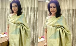 സാരിയില്‍ അതീവ സുന്ദരിയായി ലിസി; ചിത്രങ്ങള്‍
