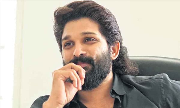 പുഷ്പ2 റിലീസിംഗില്‍ ഒരാള്‍ മരിക്കാനിടയായ സംഭവം ; നടന്‍ അല്ലു അര്‍ജുനെ പോലീസ് അറസ്റ്റ് ചെയ്തു 