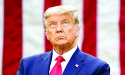 യു.എസിന്റെ ചരിത്രത്തിലെ ഏറ്റവും വലിയ 'നാടുകടത്തല്‍' നടപ്പാക്കാന്‍ ട്രംപ് ; ഇമിഗ്രേഷന്‍ ആന്‍ഡ് കസ്റ്റംസ് എന്‍ഫോഴ്‌സ്‌മെന്റ് തയാറാക്കിയ പട്ടികയില്‍ ഏകദേശം 18,000 ഇന്ത്യക്കാര്‍