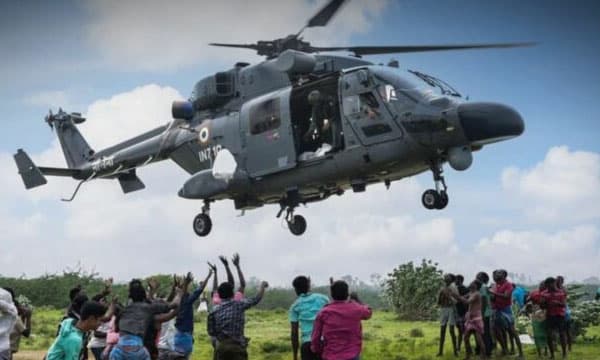 പ്രളയത്തില്‍ വ്യോമസേന ആവശ്യപ്പെട്ട കണക്കില്‍ പൊരുത്തക്കേട് ; കേന്ദ്രസര്‍ക്കാറിന്റേത് ഒരു തുക, വിവരാവകാശത്തില്‍ മറ്റൊരു തുക