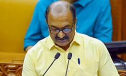 മാര്‍ച്ചില്‍ സി.പി.എം. സംസ്ഥാനസമ്മേളനം ; സംസ്ഥാനബജറ്റ് ജനുവരിയില്‍ ; വിരമിക്കല്‍പ്രായം 57 ആക്കുന്നതും സജീവപരിഗണനയില്‍  