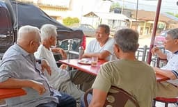 നിയമത്തിന് മുന്നില്‍ എല്ലാവരും തുല്യര്‍ ; നിരോധിക്കപ്പെട്ട സ്ഥലത്ത് പുകവലിച്ച് കുടുങ്ങിയത് മന്ത്രി